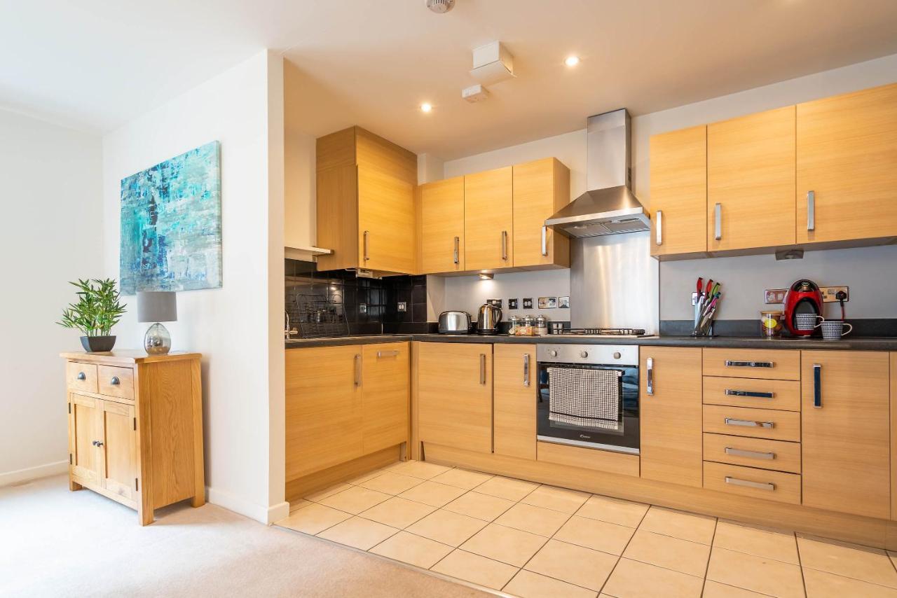 The Augustine - Modern Two Bed Ground Floor Apartment With Parking Canterbury Exteriér fotografie