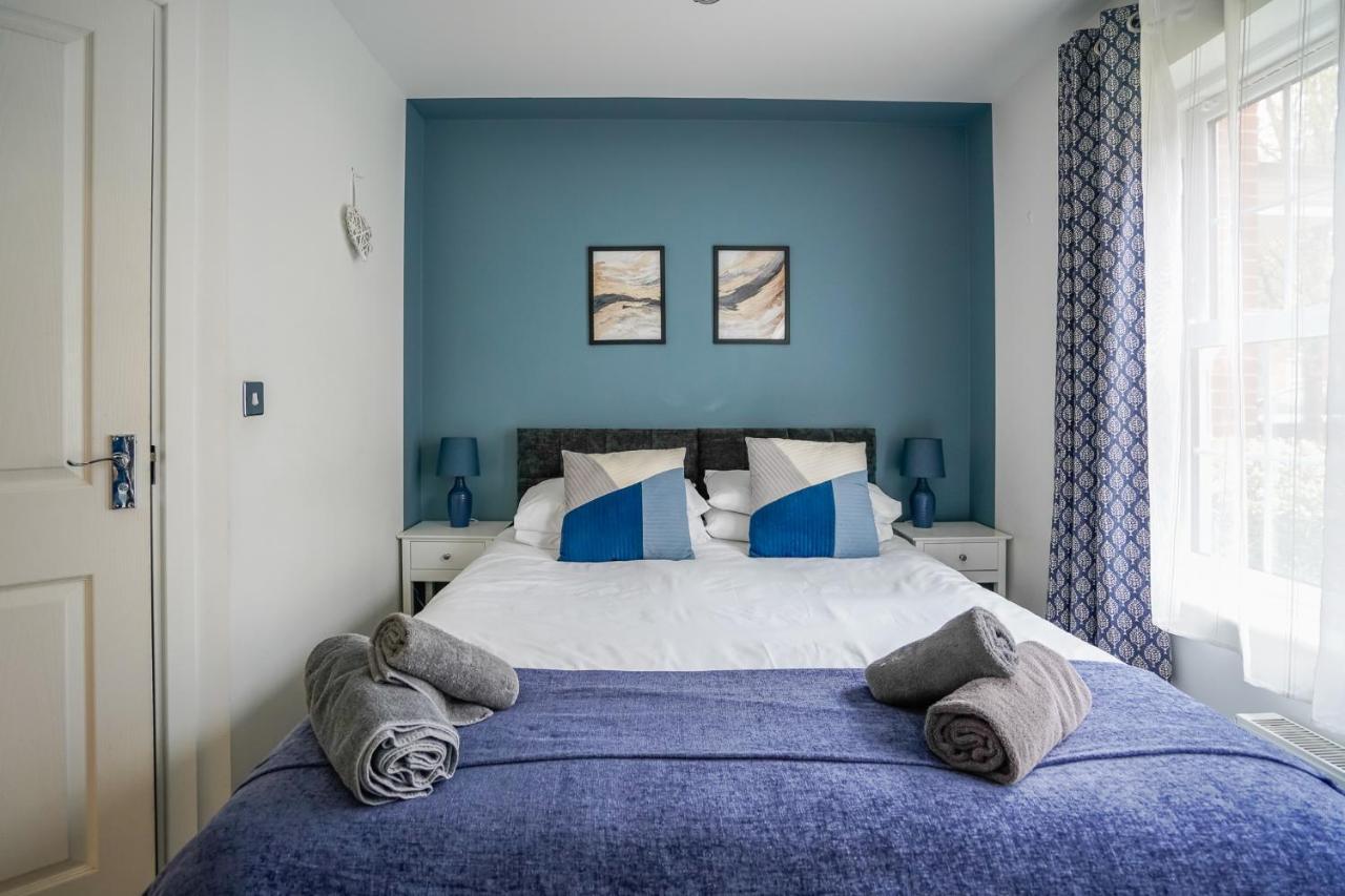 The Augustine - Modern Two Bed Ground Floor Apartment With Parking Canterbury Exteriér fotografie